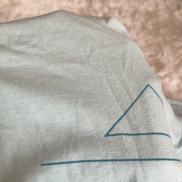 The North Face V-Neck Short Sleeve Shirt - Picture 5 of 5